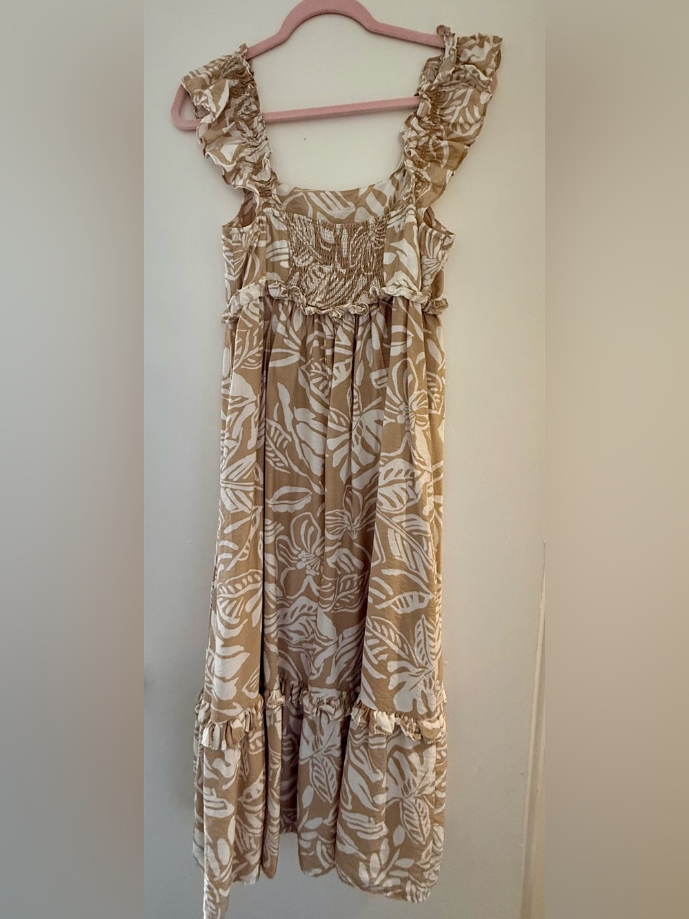 Beige and White Floral Ruffle Maxi Dress size;M